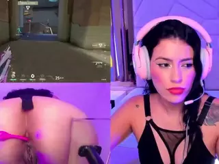 ValentinaGames's Live Sex Cam Show