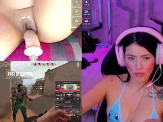 ValentinaGames's Live Sex Cam Show