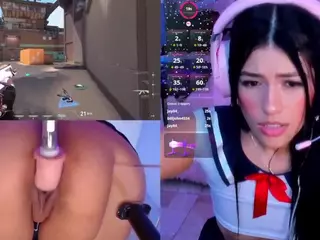 ValentinaGames's Live Sex Cam Show