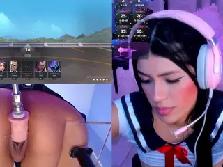 ValentinaGames's Live Sex Cam Show