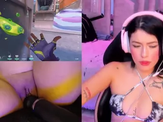 ValentinaGames's Live Sex Cam Show
