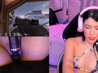 ValentinaGames's Live Sex Cam Show