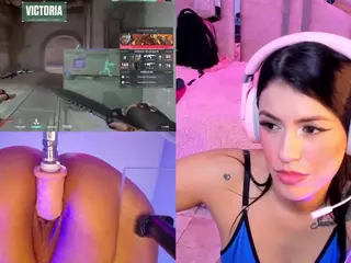 ValentinaGames's Live Sex Cam Show