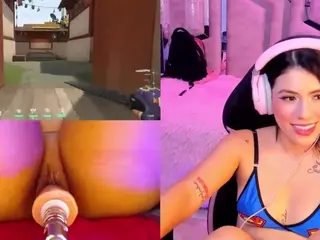 ValentinaGames's Live Sex Cam Show