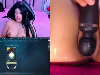 ValentinaGames's Live Sex Cam Show