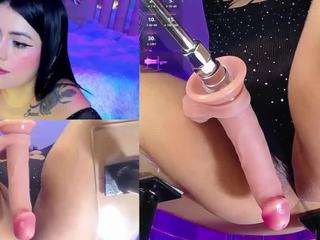 Live cam show with ValentinaGames