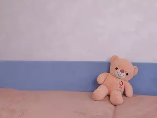 Amber-Aura's Live Sex Cam Show