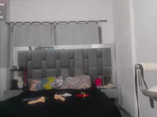 CarolineCardenas's Live Sex Cam Show