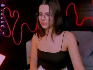 cordelia-hill's Live Sex Cam Show