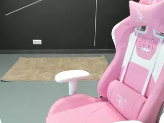 cute-luucy's Live Sex Cam Show