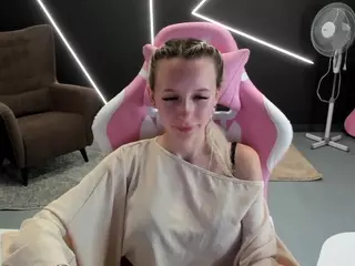cute-luucy's Live Sex Cam Show