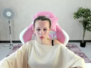 cute-luucy's Live Sex Cam Show