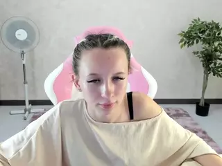 cute-luucy's Live Sex Cam Show