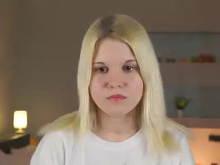 ElgaDanson's Live Sex Cam Show
