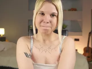 ElgaDanson's Live Sex Cam Show