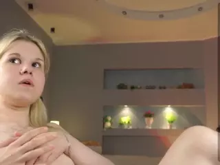 ElgaDanson's Live Sex Cam Show