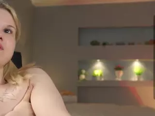 ElgaDanson's Live Sex Cam Show