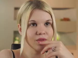 ElgaDanson's Live Sex Cam Show