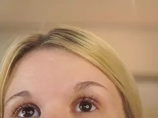 ElgaDanson's Live Sex Cam Show