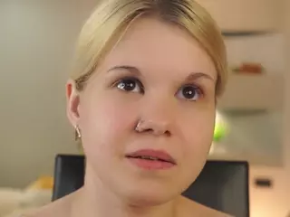 ElgaDanson's Live Sex Cam Show