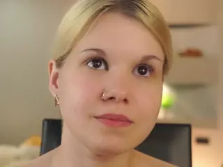 ElgaDanson's Live Sex Cam Show