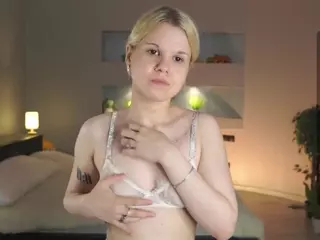 ElgaDanson's Live Sex Cam Show