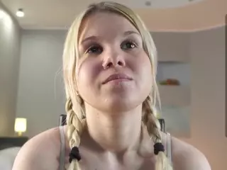 ElgaDanson's Live Sex Cam Show
