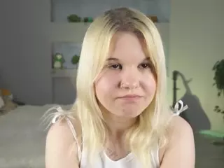 ElgaDanson's Live Sex Cam Show