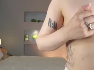 ElgaDanson's Live Sex Cam Show