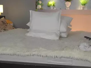 ElgaDanson's Live Sex Cam Show