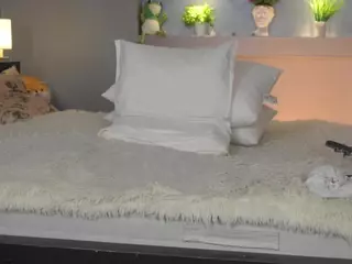 ElgaDanson's Live Sex Cam Show