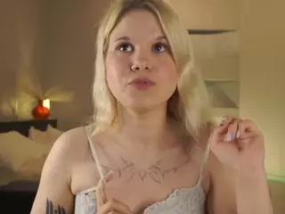 ElgaDanson's Live Sex Cam Show