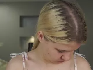 ElgaDanson's Live Sex Cam Show