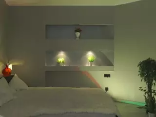 ElgaDanson's Live Sex Cam Show