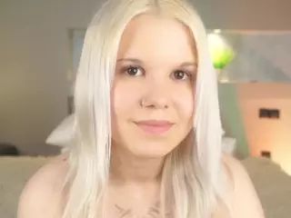 ElgaDanson's Live Sex Cam Show