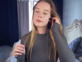 FancyHatchell's Live Sex Cam Show