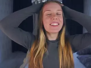 FancyHatchell's Live Sex Cam Show