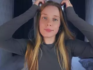 FancyHatchell's Live Sex Cam Show