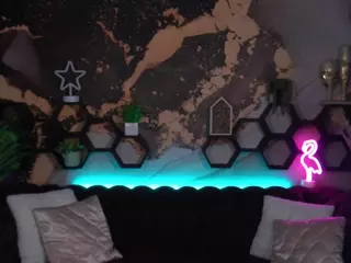 HoneyPeachPeach's Live Sex Cam Show