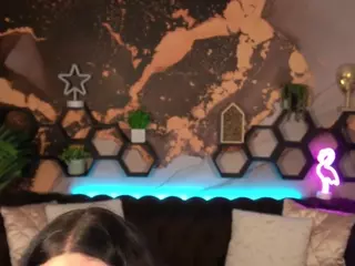 HoneyPeachPeach's Live Sex Cam Show