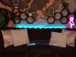 HoneyPeachPeach's Live Sex Cam Show