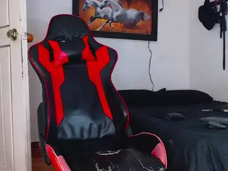 Leon18K's Live Sex Cam Show