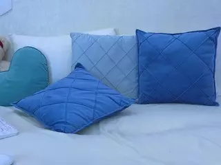 LynnaSparks's Live Sex Cam Show