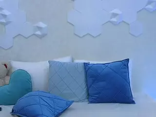 LynnaSparks's Live Sex Cam Show