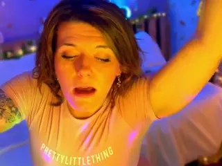 sweetsouthernbella's Live Sex Cam Show
