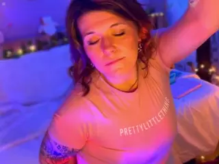 sweetsouthernbella's Live Sex Cam Show