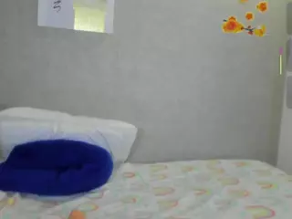 Thewomansubservientt's Live Sex Cam Show