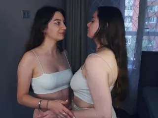 Gwen's Live Sex Cam Show