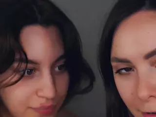 Gwen's Live Sex Cam Show