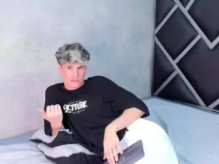 carlian-Davies's Live Sex Cam Show